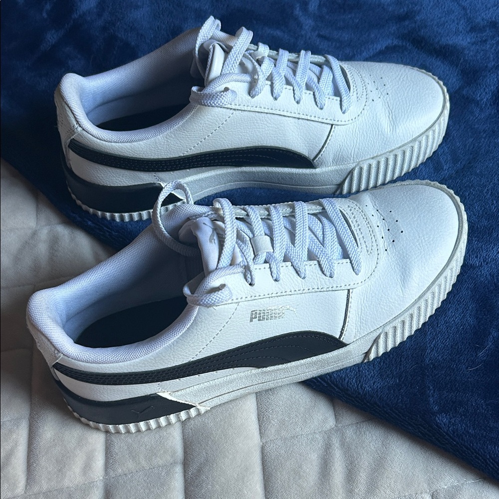 Puma White and Black Low-Top Sneakers
